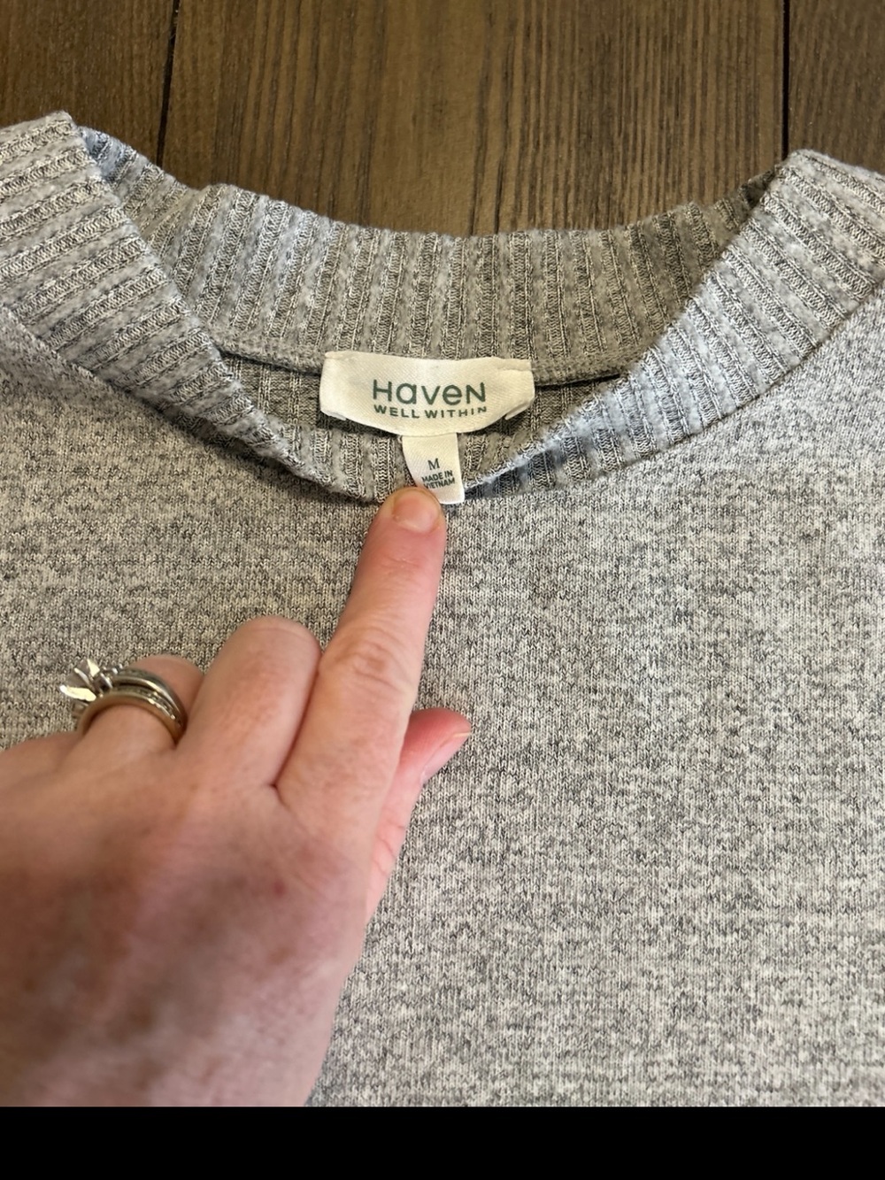 Haven Well Within Women's Gray Crewneck Sweater
